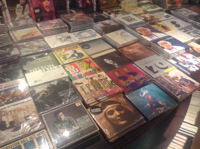 Criolo Ceú Bando do Mar Seu Jorge Gal Costa Baby do Brasil Vanessa da Mata Mart'nália más vendidos