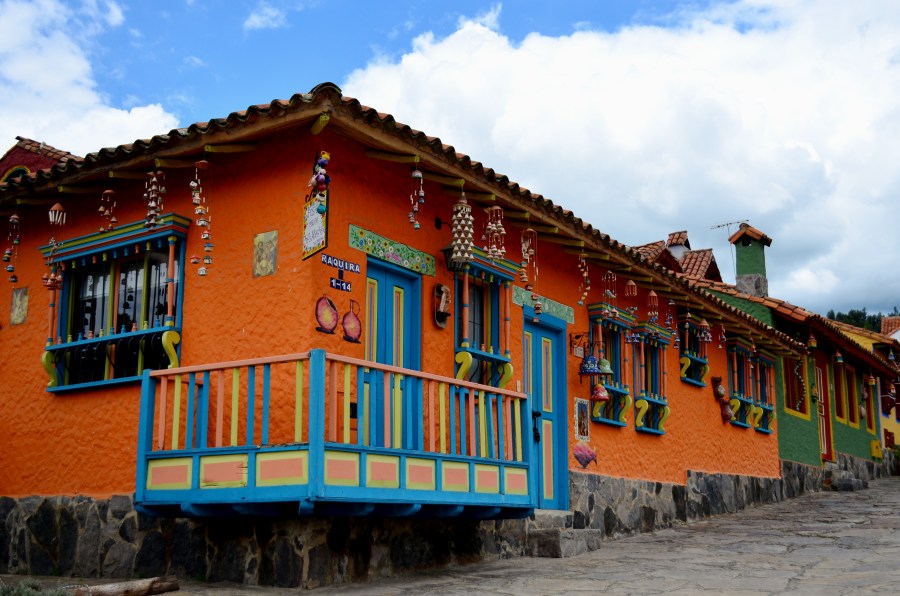 pueblito_boyacense_violetavaalviaje_violeta_vaal_raquira1